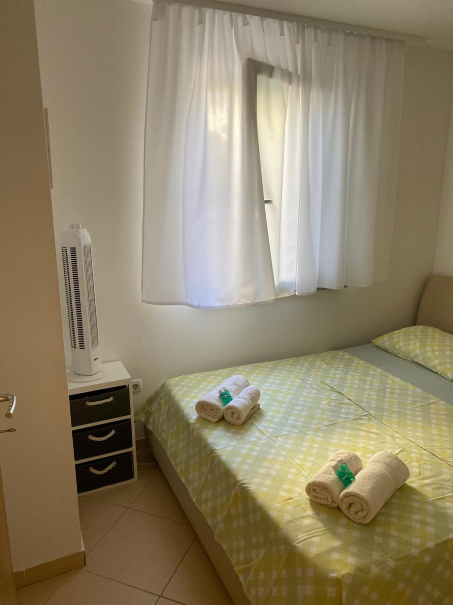 Apartman Igor Cizici Exterior photo