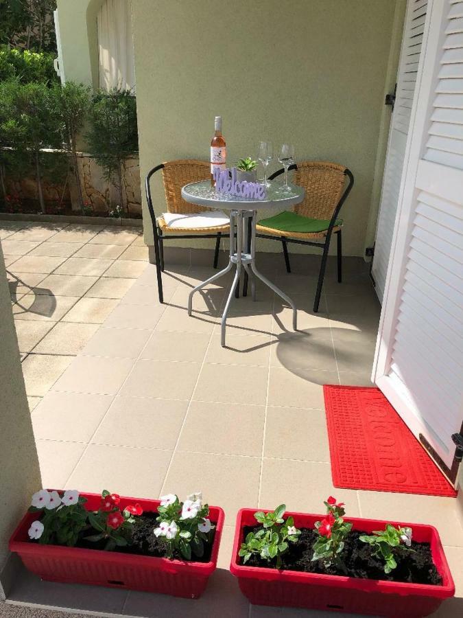 Apartman Igor Cizici Exterior photo